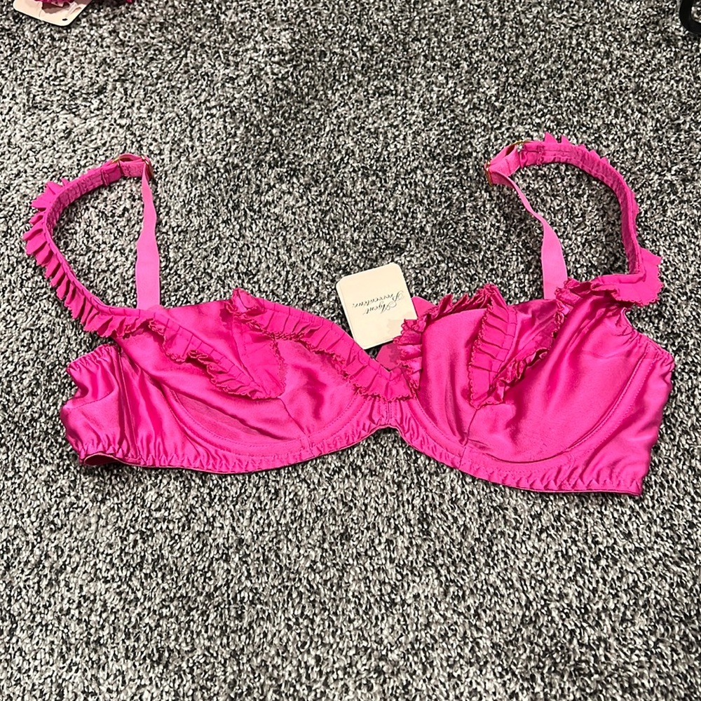 New with tags Agent Provocateur Florine  3 piece set in hot pink!